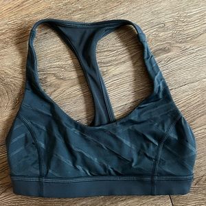 lululemon Hot Like Agni Bra - Astro Blue